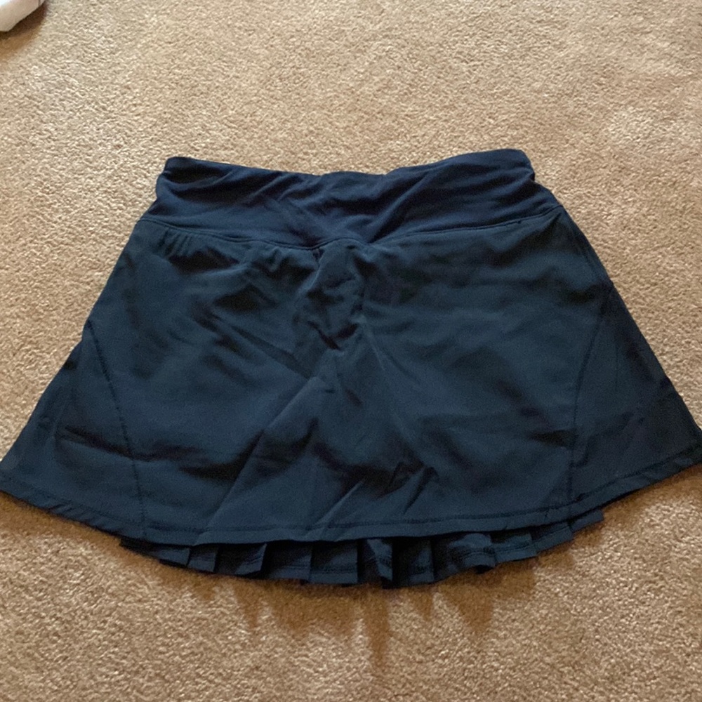 lululemon black skirt size 4